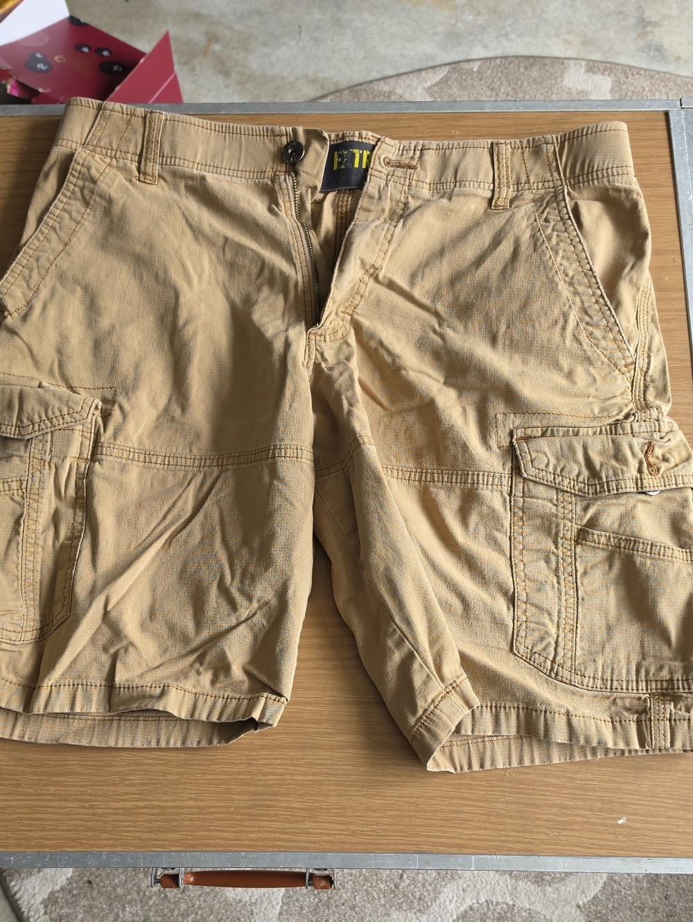Lee Men's Light Brown Cargo Shorts